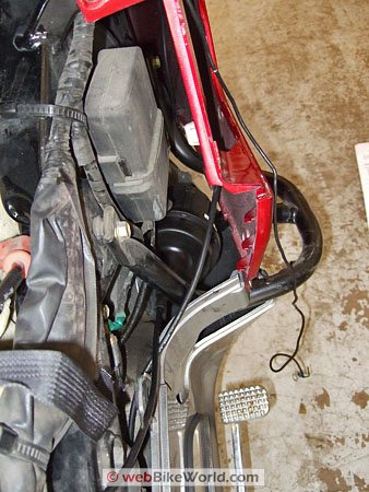Moto Guzzi wiring installation