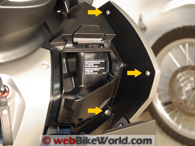 Bmw 650 battery location