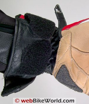 Frank Thomas Rage Gloves - Wrist Strap Open