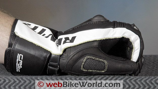 Rev'it Jerez Gloves Stitching