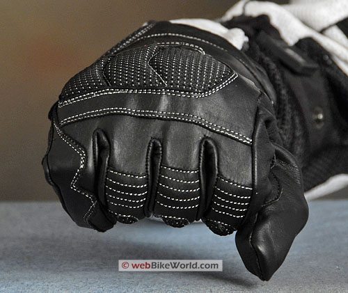 Roadgear Multi-Season Adaptive-Tec Gloves - Close-up of Knuckles