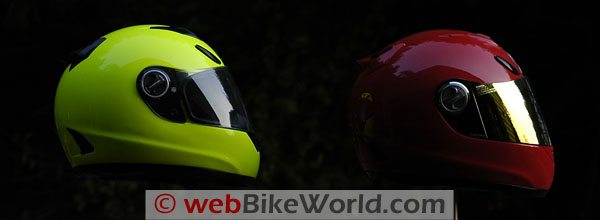 Above and below: Scorpion EXO-700 Neon vs. Red, side view, outdoors at dawn.