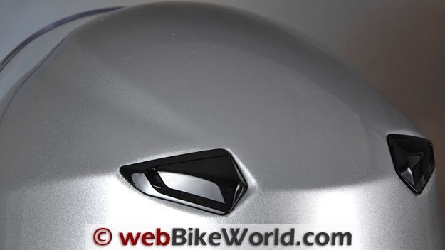 Shoei Qwest - Rear Exhaust Vents