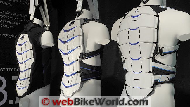 Rev'it Tryonic Back Protector Selection