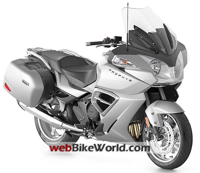 Triumph Trophy 1200 Triumph-trophy-se-right-side