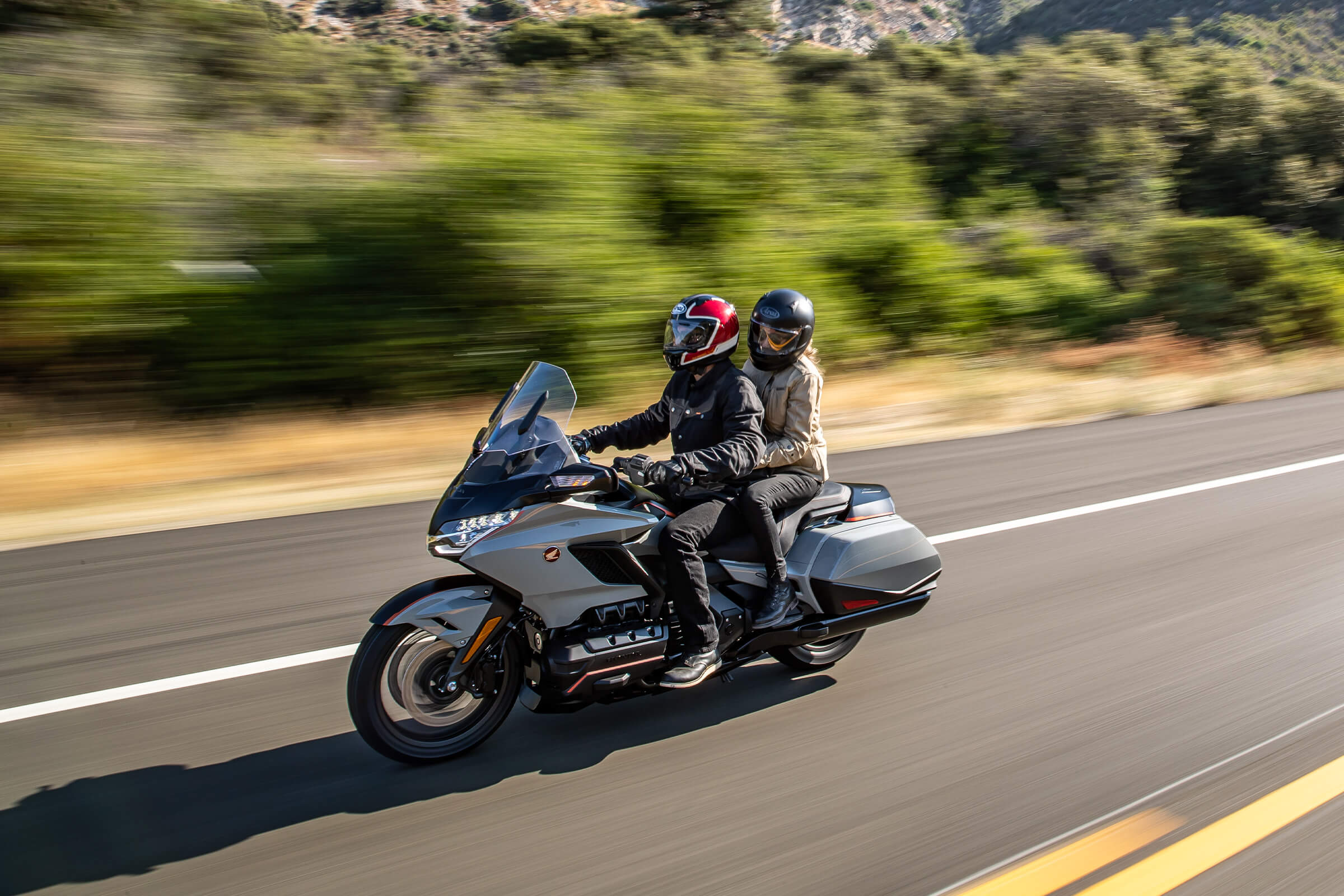 21 Honda Gold Wing Gold Wing Tour Specs Features Photos Wbw