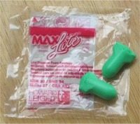 Howard Leight Max Lite earplugs