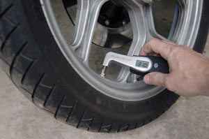 Roadgear digital tire pressure gauge