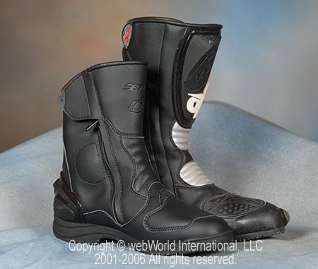 Setup Pegaso Vented Boots vs. Oxtar TCS Sport