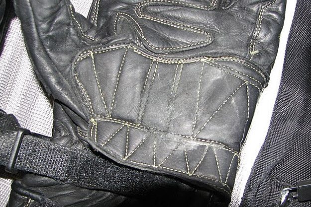 Racer RSC2 gloves after crash
