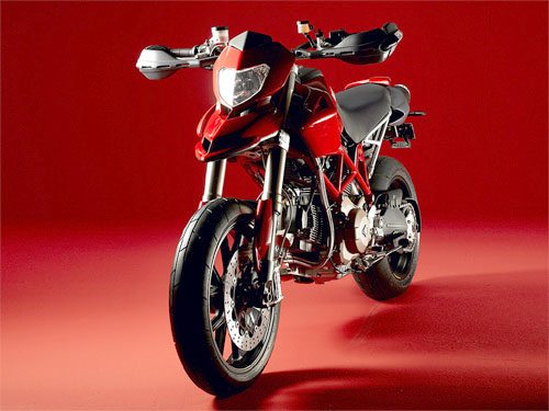 Ducati Hypermotard, Quarter View