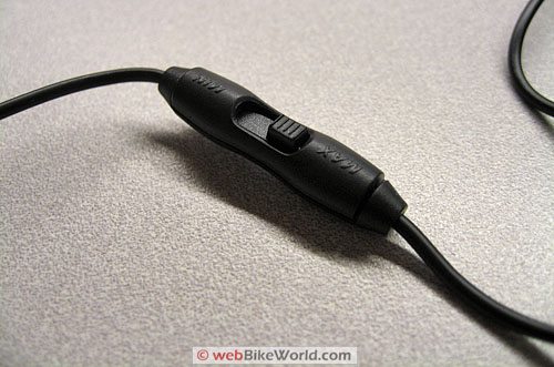 Noise Reduction Earphones - Volume Control