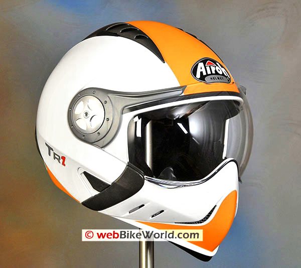 satelliet Erge, ernstige aangrenzend Airoh TR1 Helmet Review - webBikeWorld