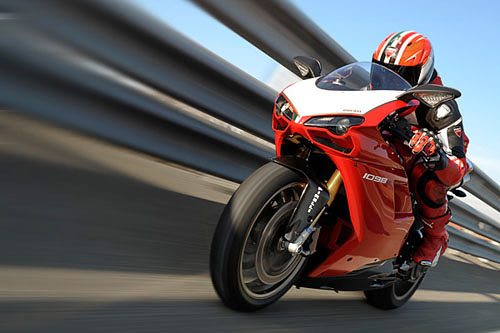 Ducati 1098 R - At Speed