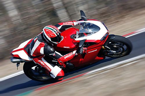 Ducati 1098 R - On Track