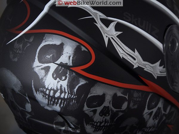 SparX S-07 Helmet "Skullz" Graphic