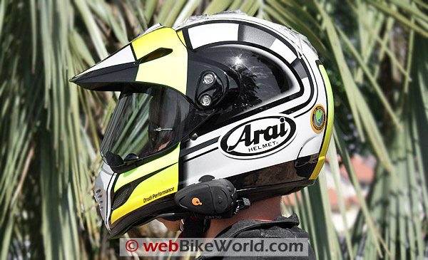 Cardo Scala Ridre Q2 On Helmet