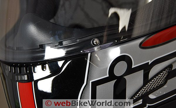 Icon Airframe - Visor Lock and Chin Vent