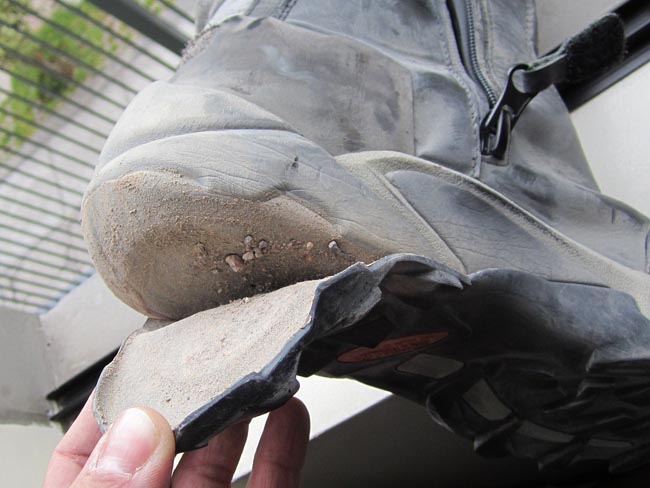 REV'IT! Apache Boot Damage