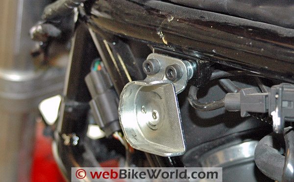 Ducati GT1000 Fuel Tank Spreading Problem Fix