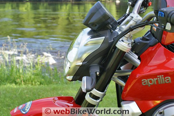 Aprilia Mana 850 - Headlight