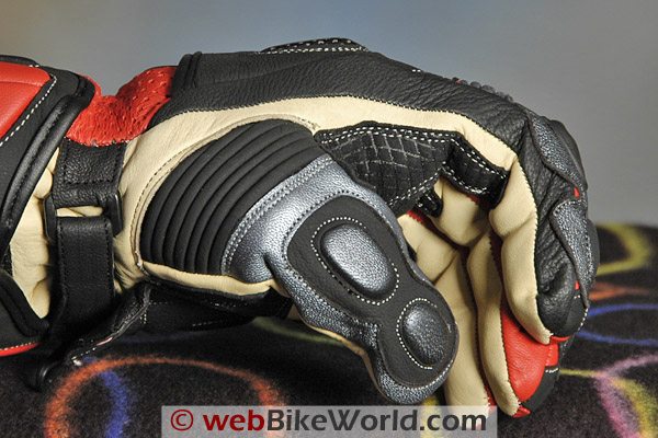 BMG Rapido Gloves - Thumb