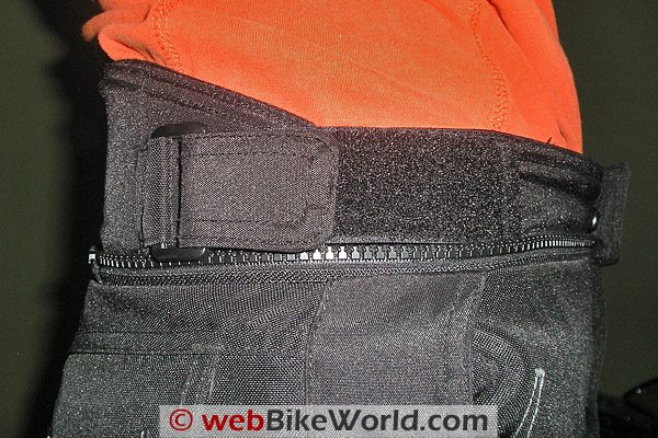 Ixon Ambitious Pants - Waist Close-up