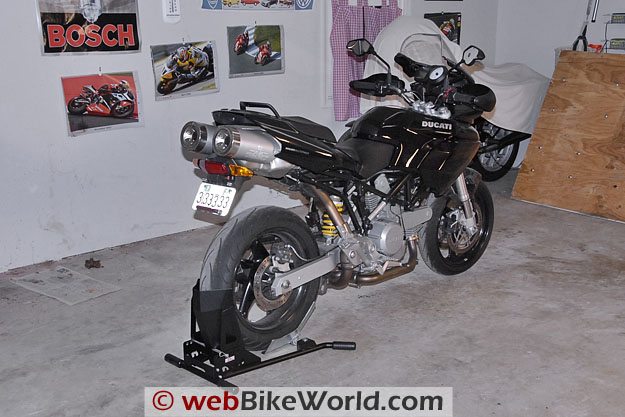 Ducati on Acebikes SteadyStand mounted rear wheel in.