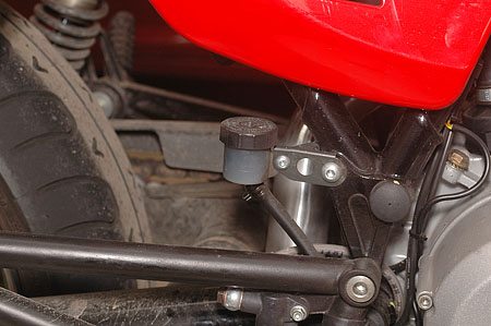 Bleeding Motorcycle Brakes - webBikeWorld