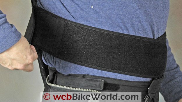 Forcefield Pro Sub 4 - Two level waist belt adjustment