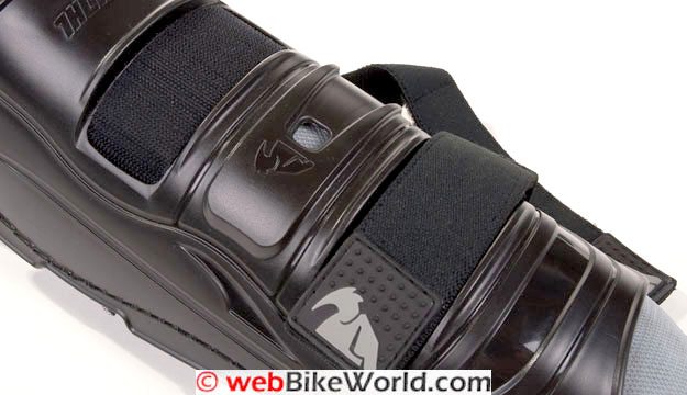 Thor Knee Guards - Quadrant knee guard straps closeup