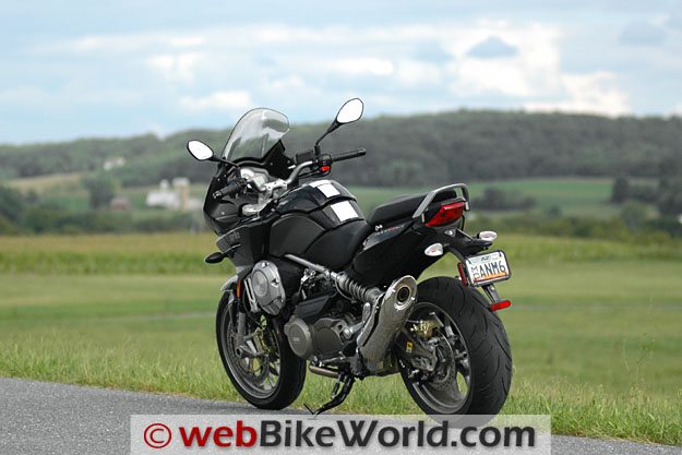 Aprilia Mana 850 GT - In the Country