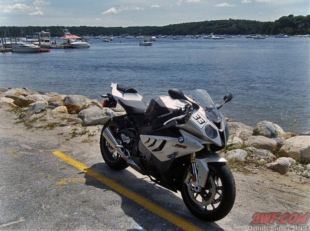 BMW S 1000 RR - Right Side
