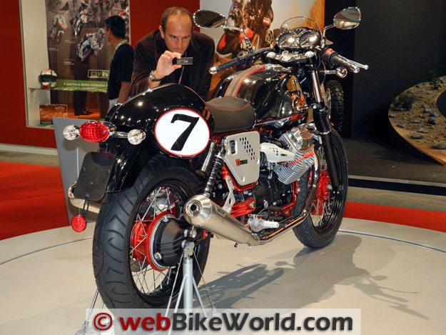 Moto Guzzi V7 Cafe Racer