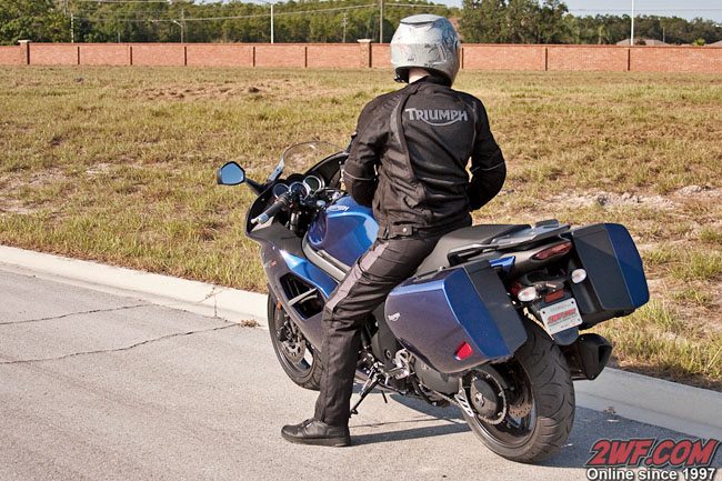 Triumph Sprint GT - Rear