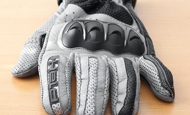 stream social gloves free
