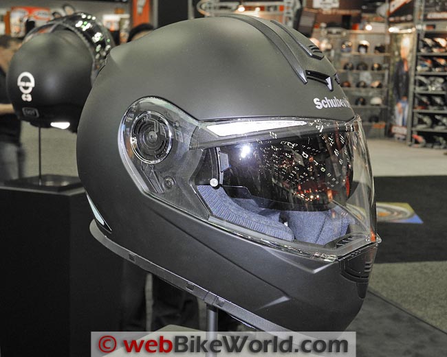 SCHUBERTH S2 Front Quarter View