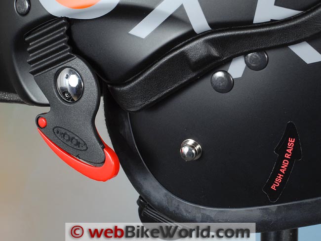 Roof Boxer V8 Helmet Visor Lock