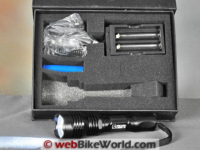 Clearwater 800 Lumen LED Flashlight Kit