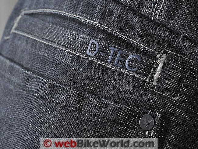 Indrømme kalorie Det Dainese D1 Kevlar Jeans Review - webBikeWorld