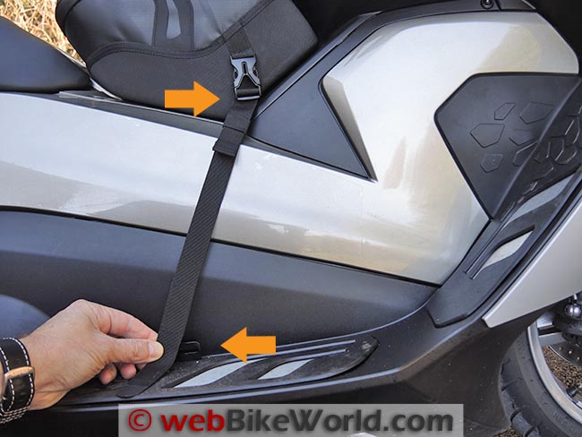 BMW C 650 GT Tunnel Bag Actual Angle for Stap