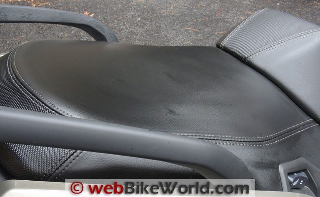 BMW Scooter Seat After Glare Blast Treatment