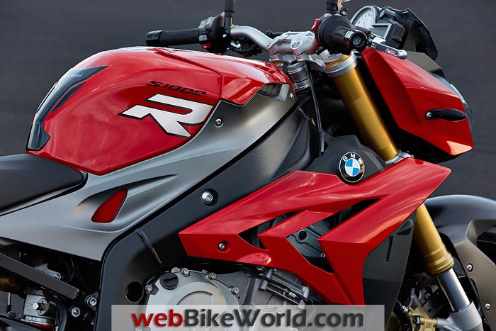 BMW S 1000 R Side View