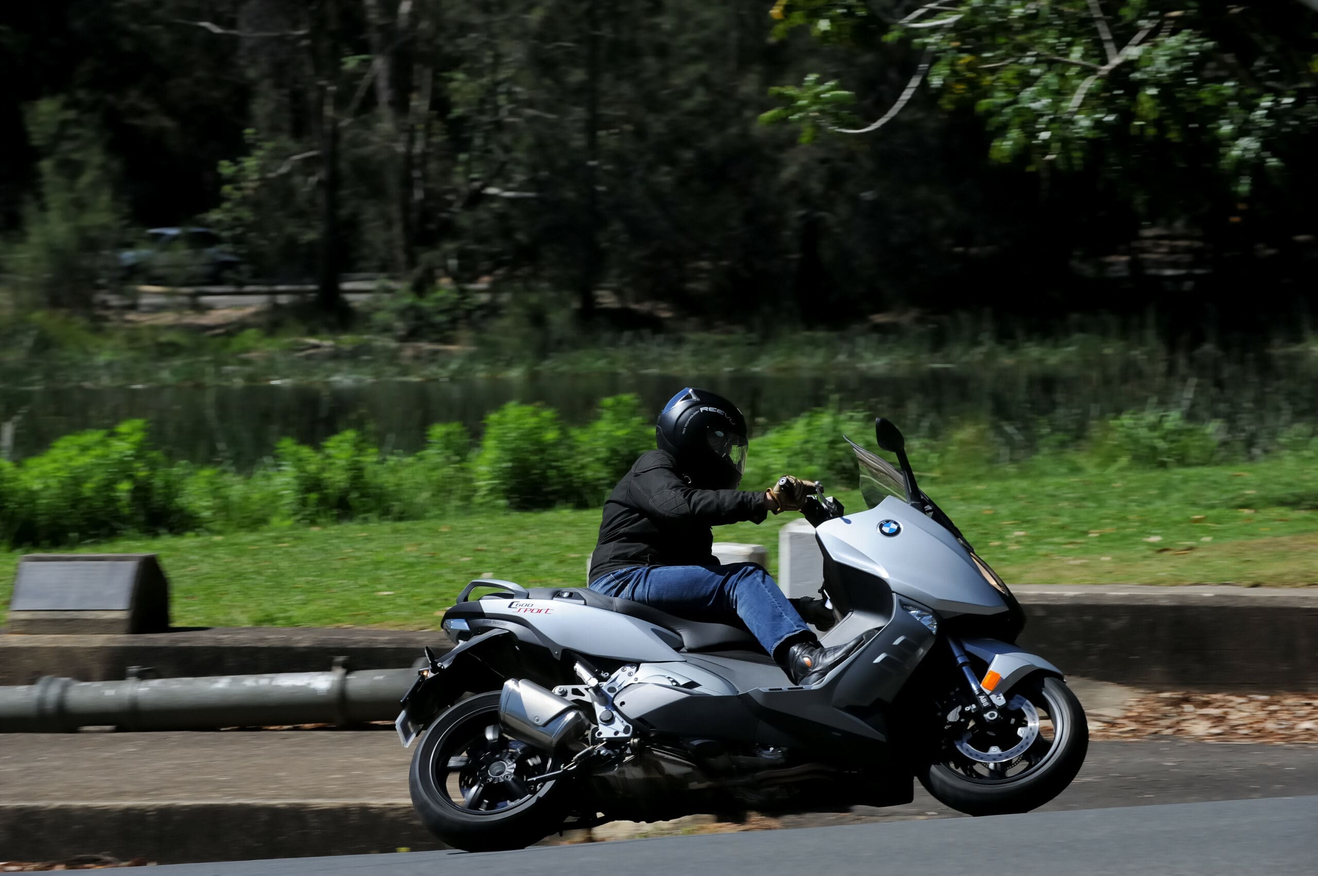 BMW scooters: C600 Sport & C650GT review - webBikeWorld