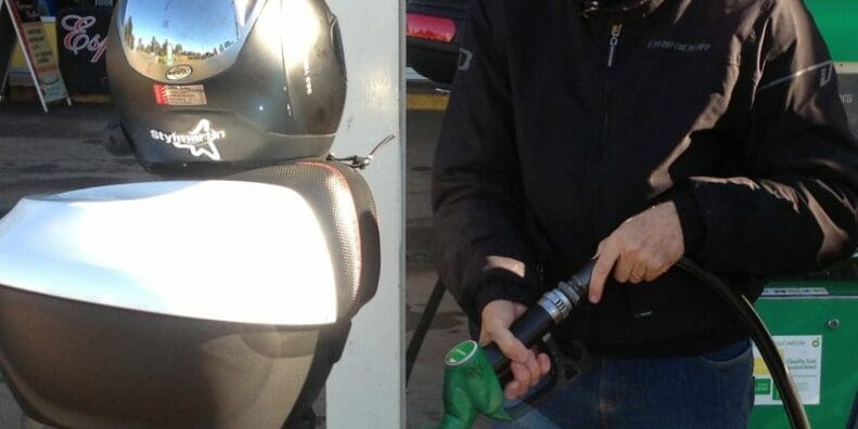 MBW Motorbike Writer fuel scooter economy