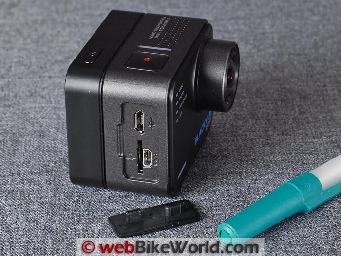 BlackVue Sport SC500 USB Port