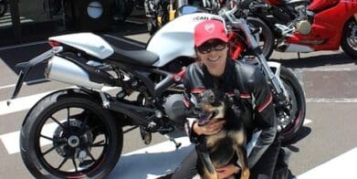 demo ride Zoe Naylor