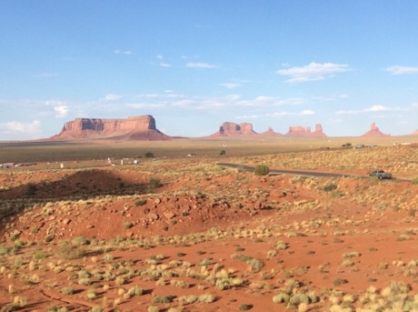 Monument Valley - road to sturgis