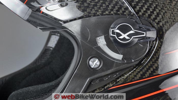 Nexx XR2 Helmet Visor Removal Mechanism