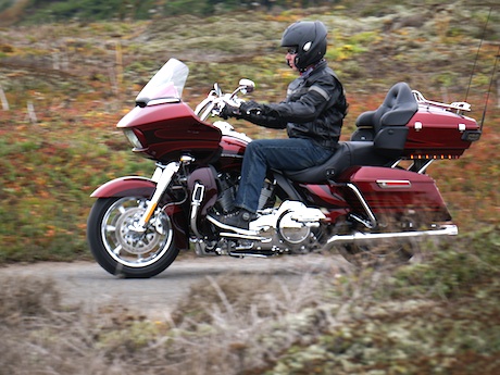 CVO Road Glide Ultra